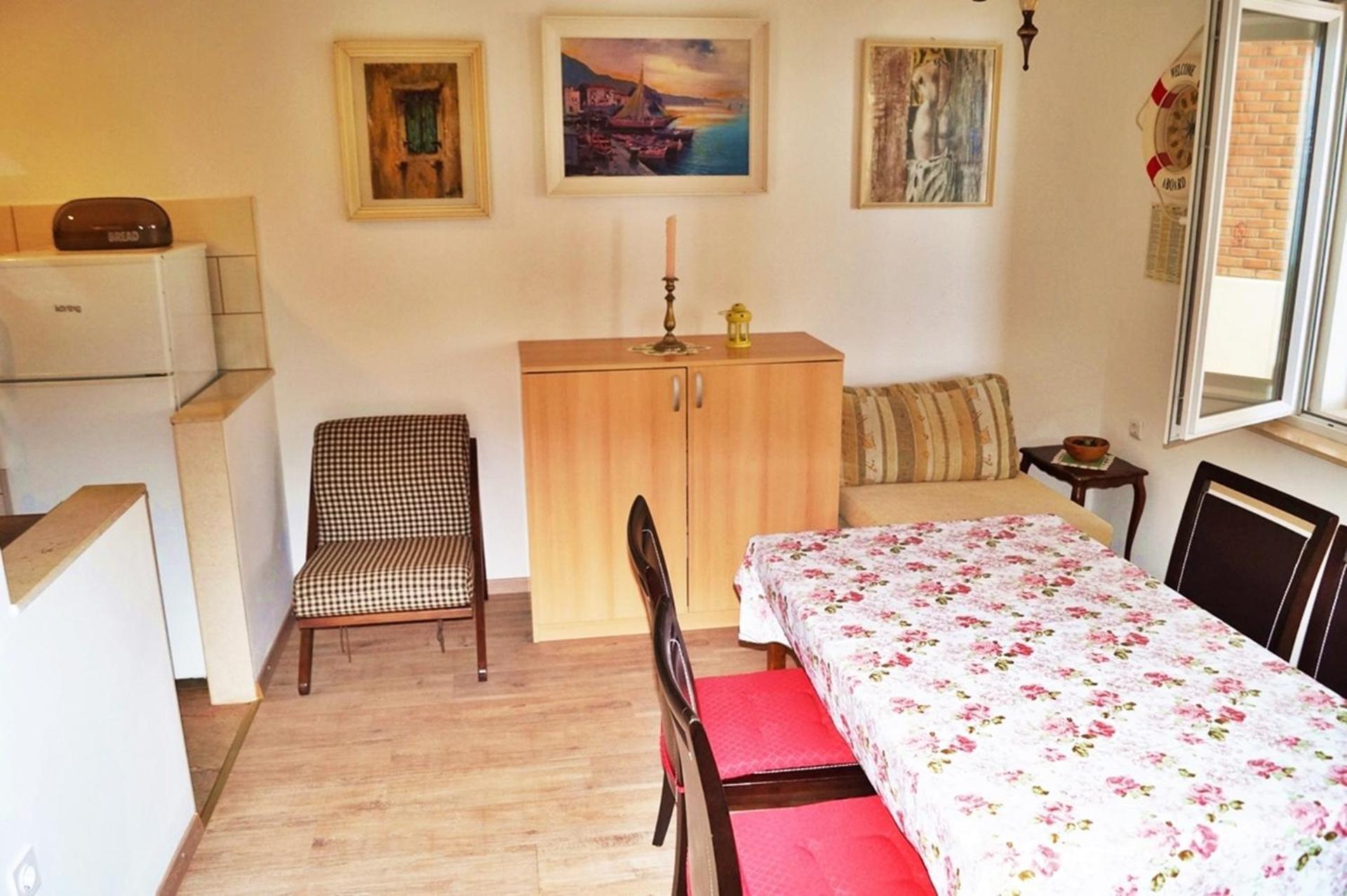 Apartments By The Sea Krilo Jesenice, Omis - 15145 Jesenice  Szoba fotó